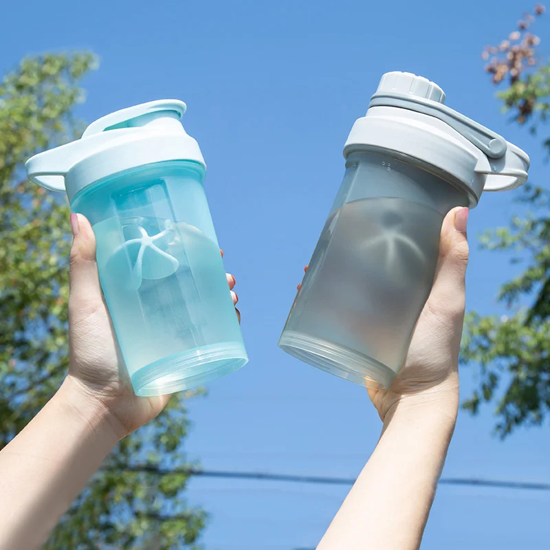 Shake Cup Bottiglia d'acqua pe - Protein Shaker Bottle recensione e prezzo