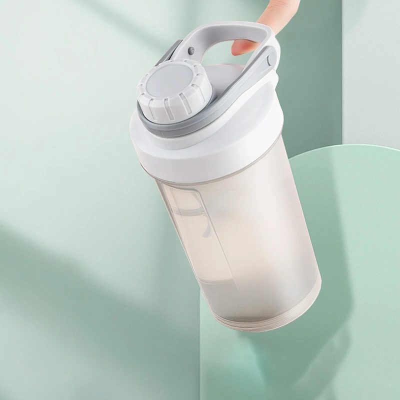 Shake Cup Bottiglia d'acqua pe - Protein Shaker Bottle recensione e prezzo